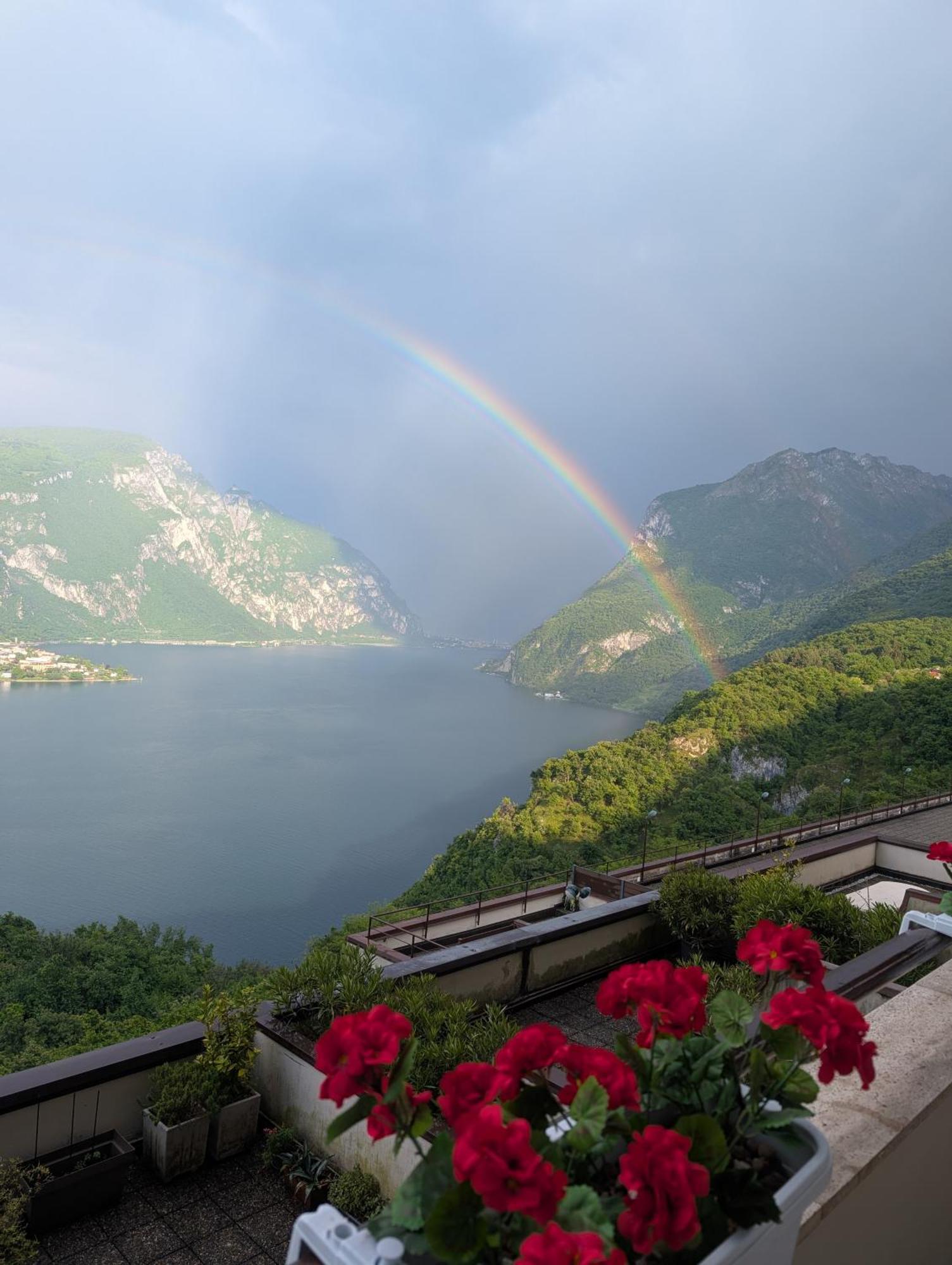 Angolo Paradiso - Lago Di Como 발브로나 외부 사진